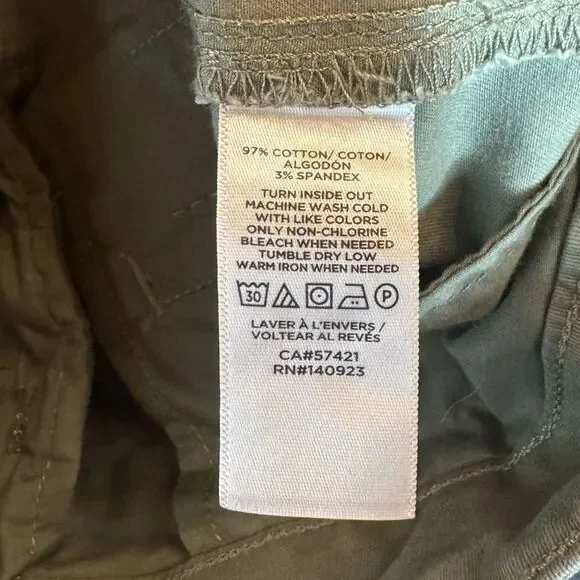 LOFT Green Khaki Cropped Pants size 8 - Picture 4 of 4